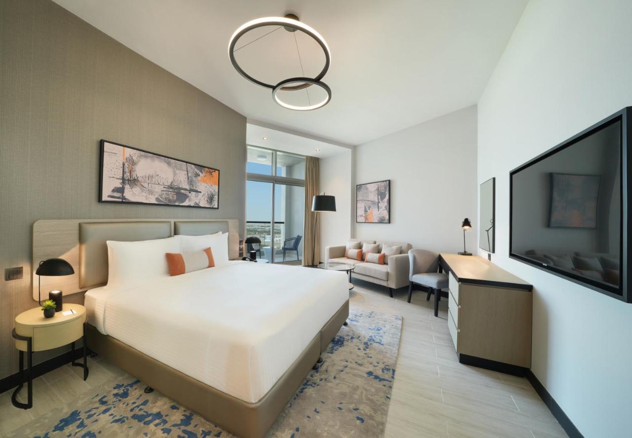 Damac Hills 2 Hotel, An Edge By Rotana Hotel Dubai Exterior foto